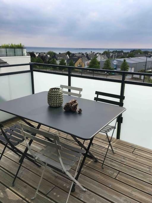 Appartement Lumineux Et Spacieux, Terrasse Et Parking Prive Concarneau Exterior photo